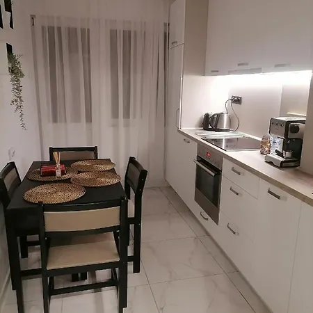 Black Sea Apartment *