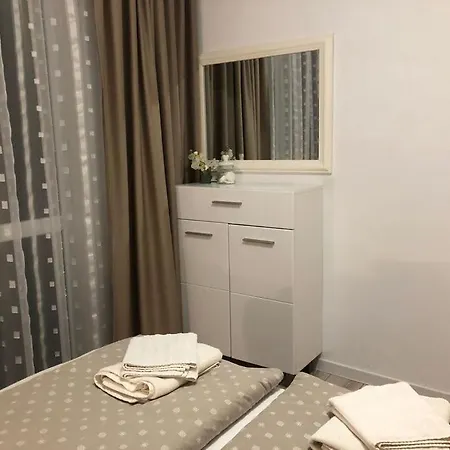 Black Sea Apartment *